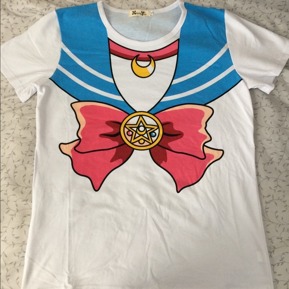 Sailor Moon Short Sleeve Tee - Picture 1 of 3